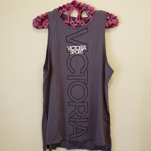 Victoria Sport Slit Tank